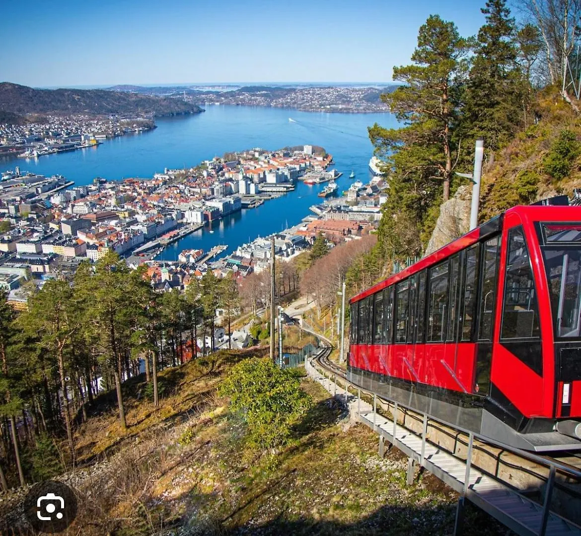 Central Apartment In Bergen 0*,